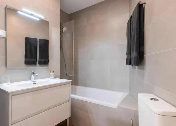 2bdr Charming In Graca By Lovelystay *