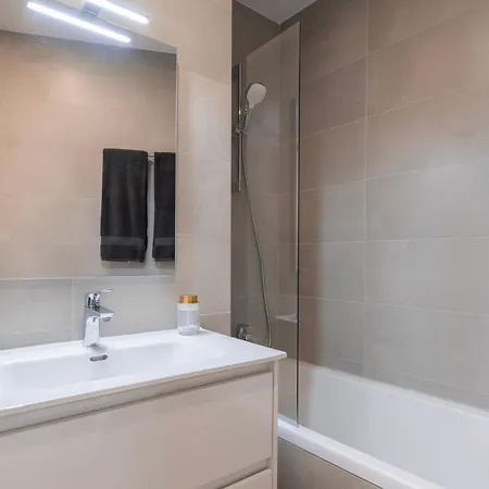 Lejlighed 2bdr Charming In Graca By Lovelystay *