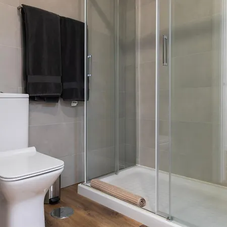 2bdr Charming In Graca By Lovelystay Lisboa