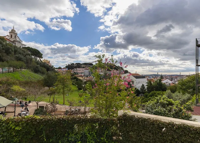 2bdr Charming In Graça By Lovelystay Apartamento *