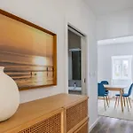 2bdr Charming In Graca By Lovelystay Lisboa