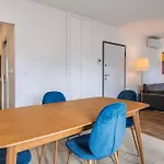 2bdr Charming In Graca By Lovelystay 公寓 *